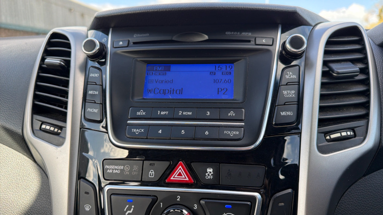 Hyundai i30 1.6 CRDi Blue Drive SE 5dr Diesel Hatchback